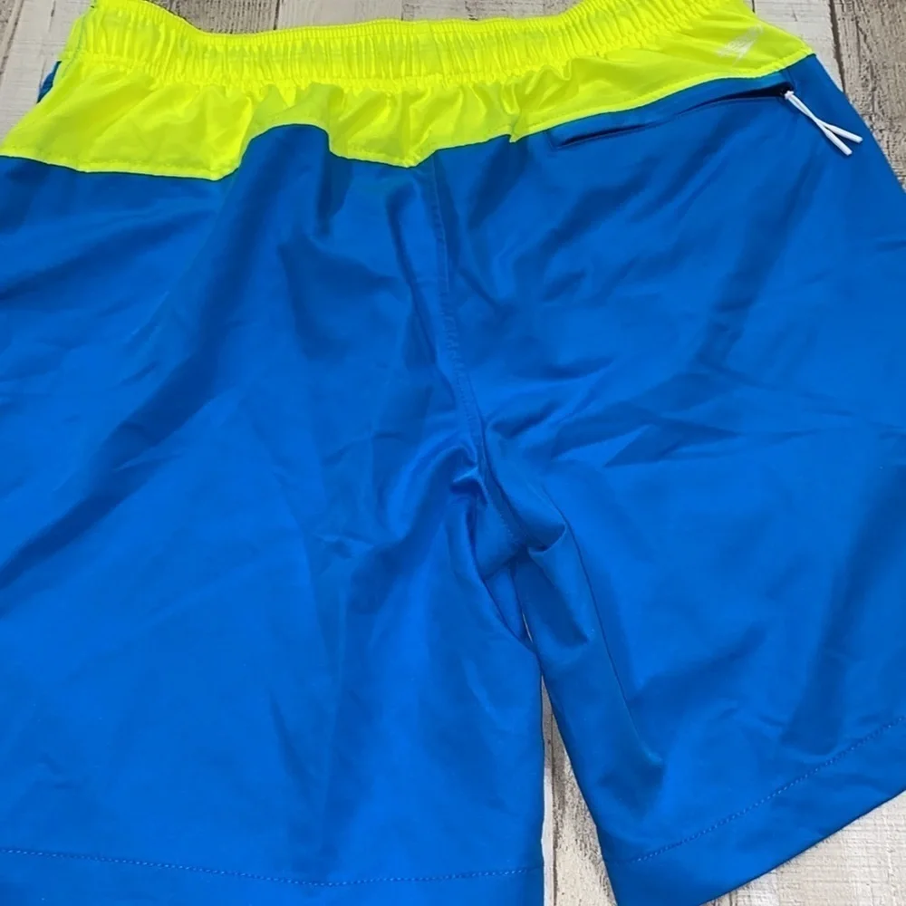 Speedo men’s blue swim athletic shorts size medium